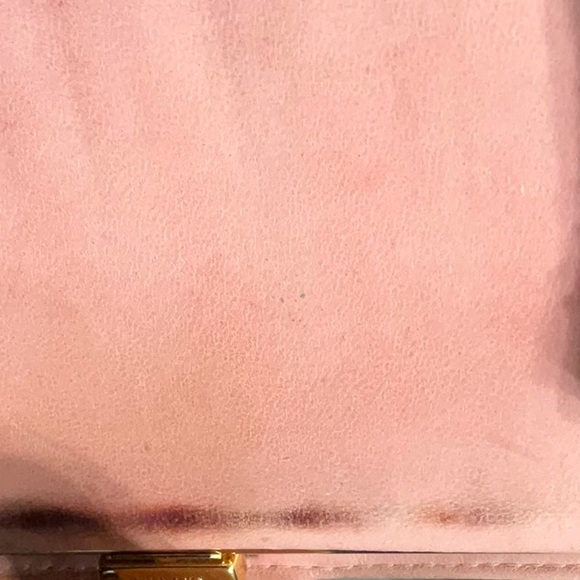 Beautiful pale pink Chanel use Luxe wallet low start nonrefundable - Picture 4 of 4